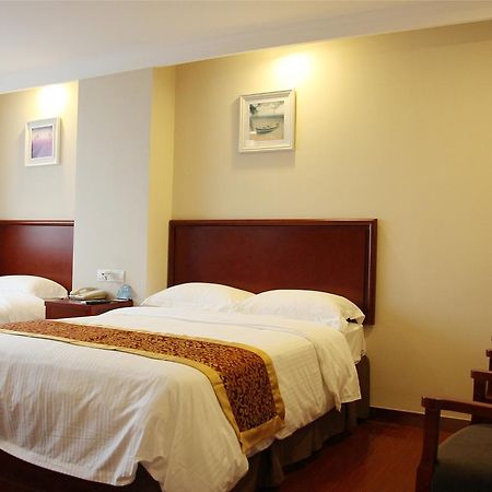 Greentree Inn Suzhou Central Circle Baihui Square Middle Yangchenghu Station Express Hotel 外观 照片