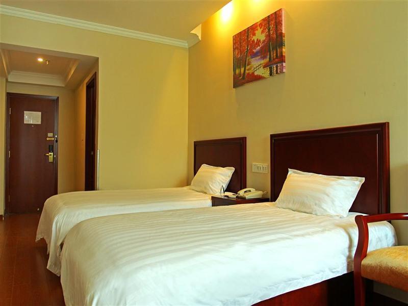 Greentree Inn Suzhou Central Circle Baihui Square Middle Yangchenghu Station Express Hotel 外观 照片