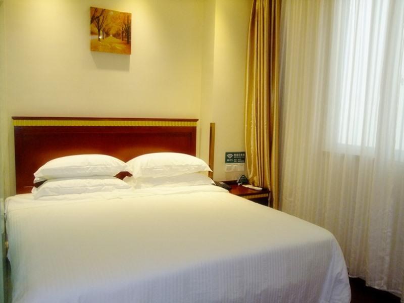 Greentree Inn Suzhou Central Circle Baihui Square Middle Yangchenghu Station Express Hotel 外观 照片