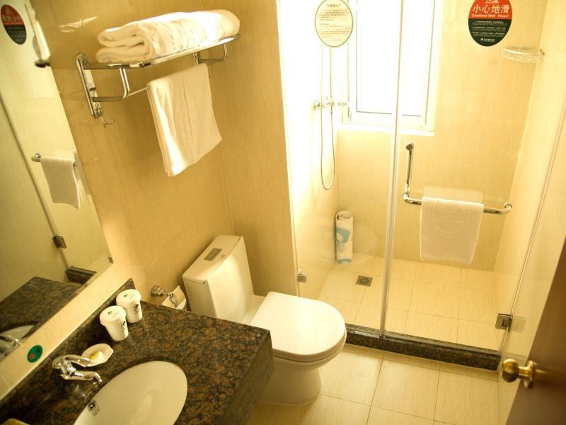 Greentree Inn Suzhou Central Circle Baihui Square Middle Yangchenghu Station Express Hotel 外观 照片