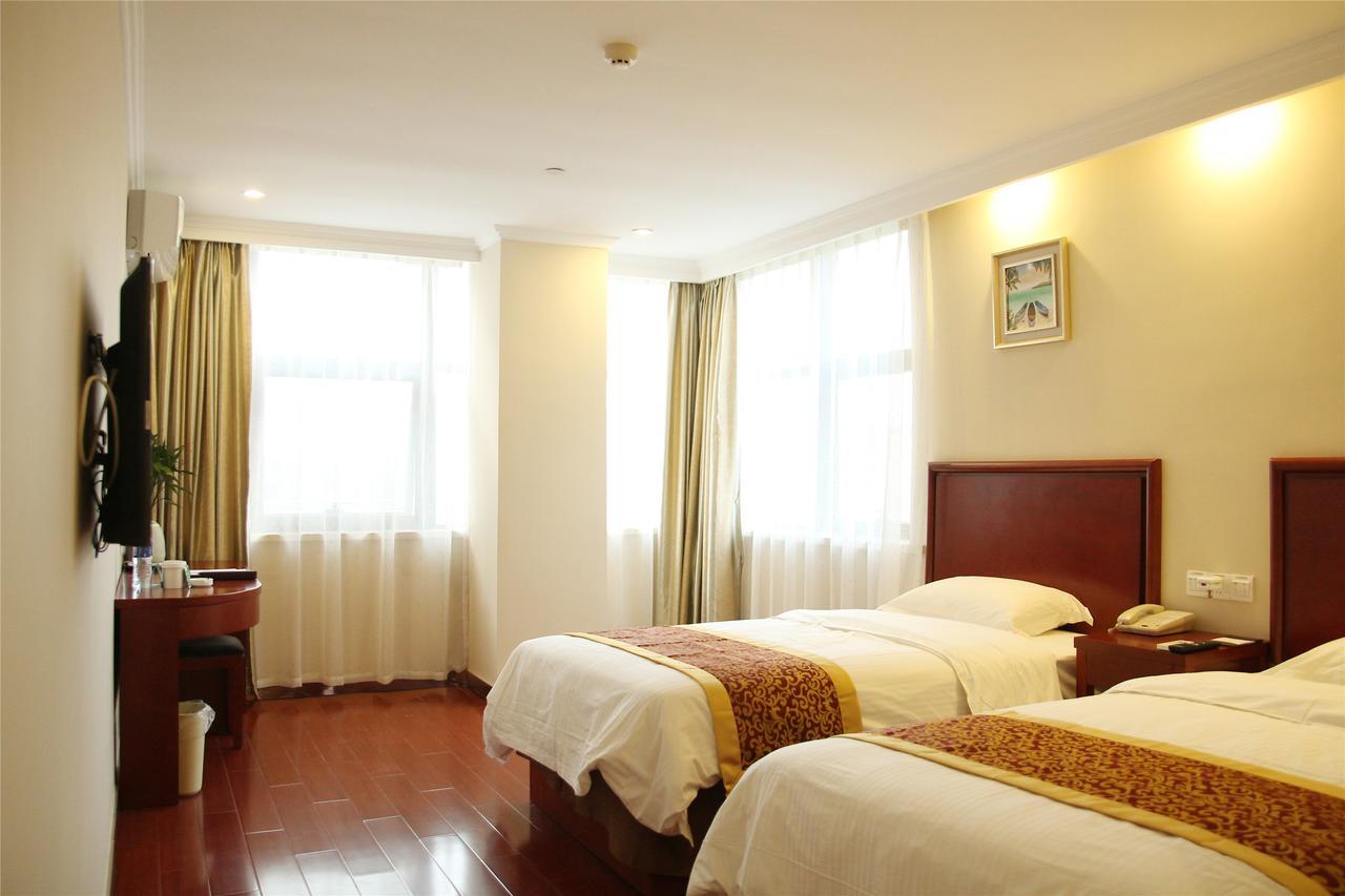 Greentree Inn Suzhou Central Circle Baihui Square Middle Yangchenghu Station Express Hotel 外观 照片