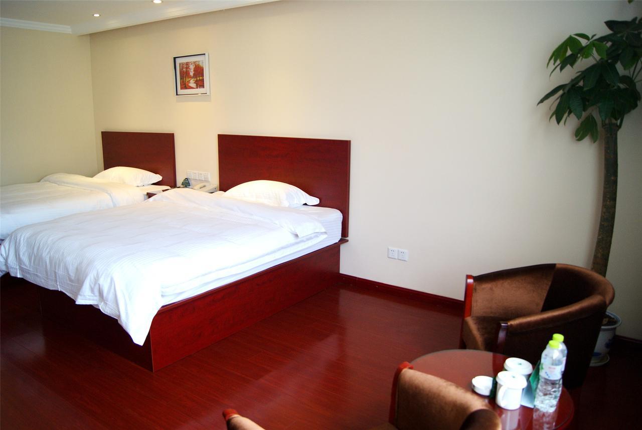 Greentree Inn Suzhou Central Circle Baihui Square Middle Yangchenghu Station Express Hotel 外观 照片