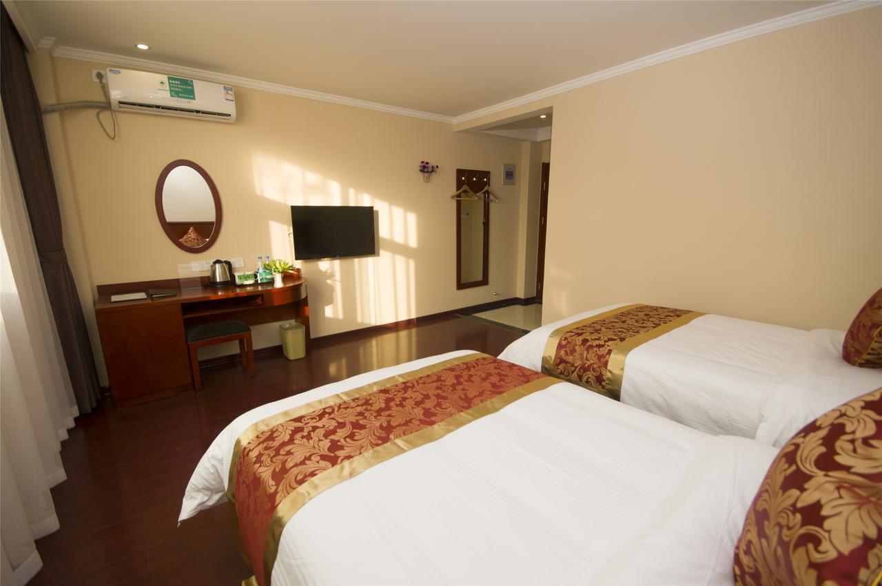 Greentree Inn Suzhou Central Circle Baihui Square Middle Yangchenghu Station Express Hotel 外观 照片
